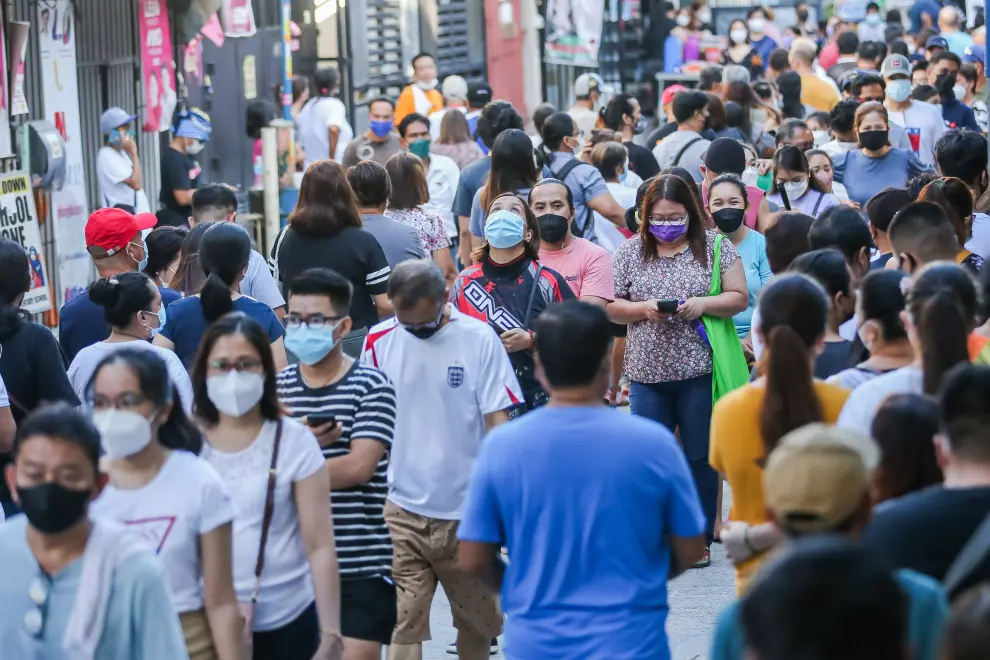 People in Manila. Photo: Xinhua/STA